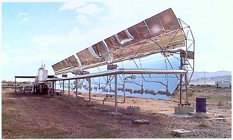 Soubor:2004 slunecni elektrarna detail b.jpg